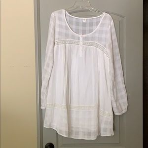 White Volcom casual dress